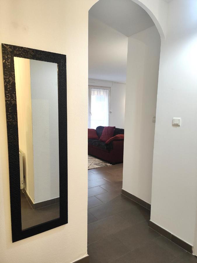 *Appart Lily* Parking* 5 Min Du Coeur De Ville Aubagne Eksteriør bilde